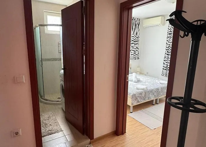 Apartment Sunny Day 7