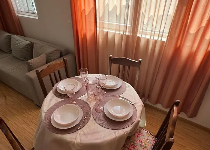 Sunny Day 7 Apartment Burgas